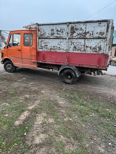 исузу грузов: Легкий грузовик, Mercedes-Benz, Дубль, 3 т, Б/у