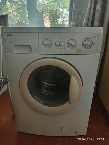 стиральная автомат: Стиральная машина Zanussi, Автомат