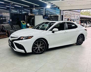 toyota hilander: Toyota Camry: 2023 г., 2.5 л, Автомат, Гибрид, Седан — 1