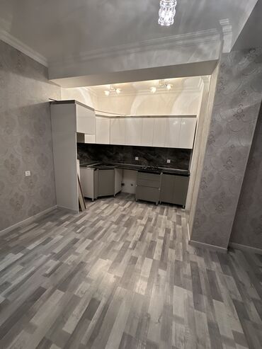 Uzunmüddətli kirayə mənzillər: Abşeron rayonu Mehdiabad qəsəbəsində tam merkezde Qarabağ sadlig — 9