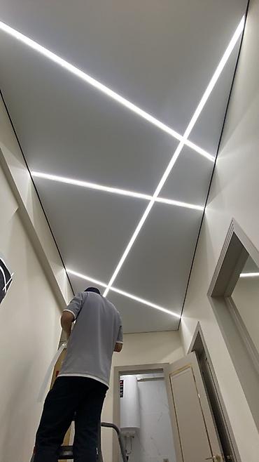 Натяжной потолок: Натяжные потолки с интегрированными световыми линиями - — 25