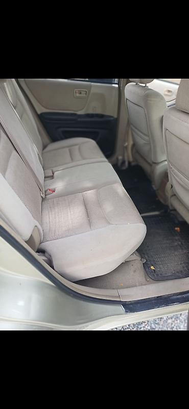 годаю: Toyota Highlander: 2001 г., 3 л, Автомат, Бензин — 7