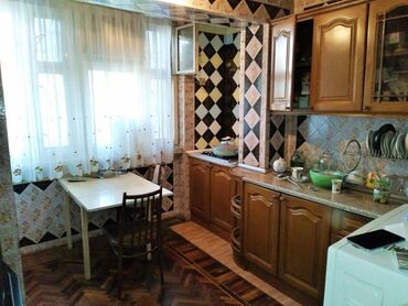 Köhnə tikili: Bakı, 3 otaqlı, Köhnə tikili, 80 kv. m — 9