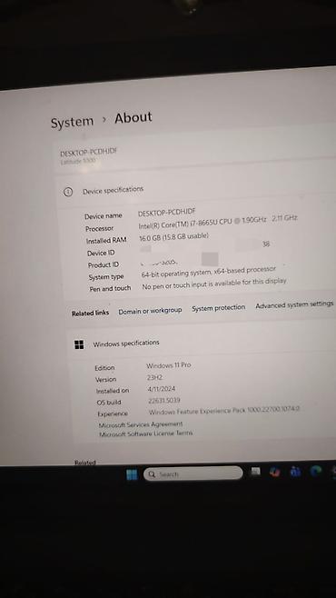 i̇pad mini 7: Dell Latitude 5500 noutbuku - Ekran: 15.6" Full HD (1920x1080) mat — 4