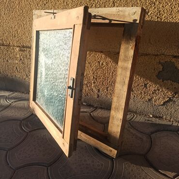 Prozori: Stolarija u odličnom stanju ako ste zainteresovani javite se br — 18