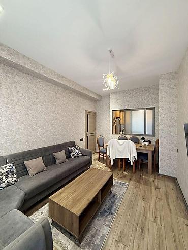 gunəsli insaat: Bakı, Günəşli, 2 otaqlı, Köhnə tikili, 57 kv. m — 2