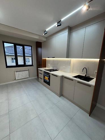 Продажа квартир: 2 комнаты, 63 м², Индивидуалка, 3 этаж, Дизайнерский ремонт — 2