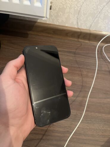 Apple iPhone: IPhone 13, 128 GB, Midnight, Zəmanət, Simsiz şarj, Face ID