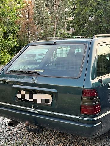 мер 220: Mercedes-Benz E-Class: 1995 г., 2.2 л, Автомат, Бензин, Универсал — 8