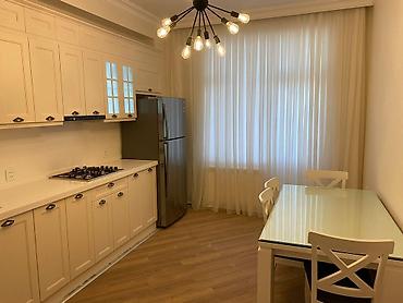 20 ci sahe ev: İcarəyə verilir 2 otaqlı yeni tikili 90 m², Səbail r. Kateqoriya Yeni — 8