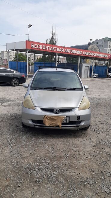 runx alex: Honda Fit: 2002 г., 1.3 л, Вариатор, Бензин, Седан
