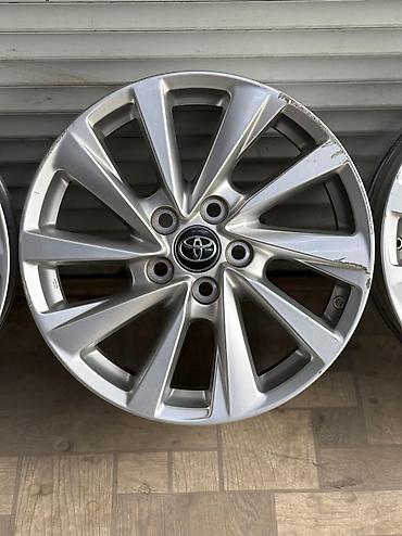 диски камри 75: Литые Диски R 17 Toyota, Комплект, отверстий - 5, Б/у — 6