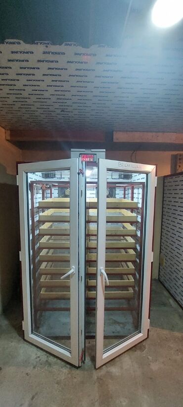 İnkubatorlar: Az islenib. İşimlə əlaqədar məşğul olmadığım üçün satıram. Tam — 2