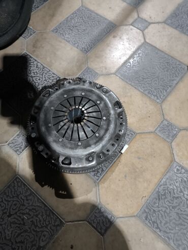 Панели, обшивки: - МКПП (механическая коробка передач) в сборе с кулисой/приводом — 7