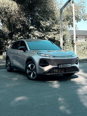 Changan Qiyuan Q05: 2026 г., Электромобиль, Кроссовер at lalafo.kg Changan Qiyuan Q05: 2026 г., Электромобиль, Кроссовер