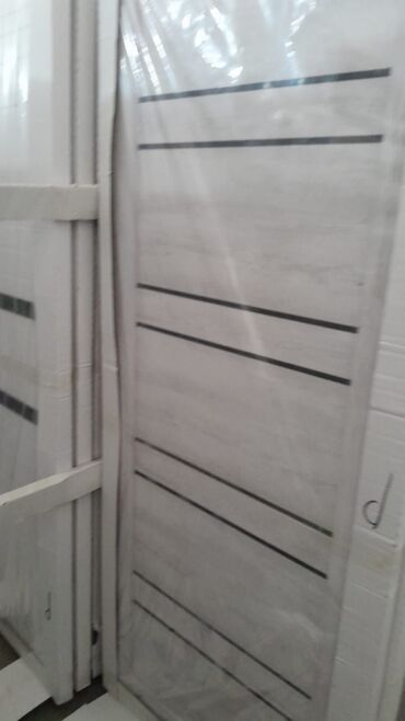 Otaq qapıları: Rusiya istehsalı
qapı modeli 
Zamok
Petlələr
Çərçivələr
Naliçniklər — 12