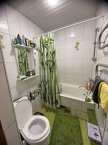 поменяюсь: 2 комнаты, 44 м², ул. Московская / Ибраимова Хрущевка, 3 этаж, Старый ремонт — 10
