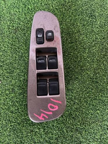 блок управления сидений: Блок управления стеклами TOYOTA Sequoia 4.7 2002 (б/у)