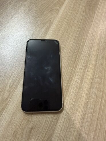 IPhone 11, 128 GB, Ağ