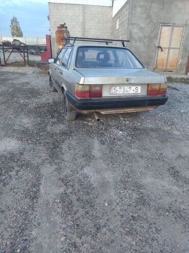 Audi: Audi 80: 1984 г., 1.6 л, Механика, Бензин, Седан