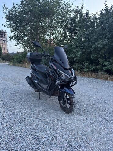 Скутеры: Макси скутер Yamaha, 150 куб. см, Бензин, Новый