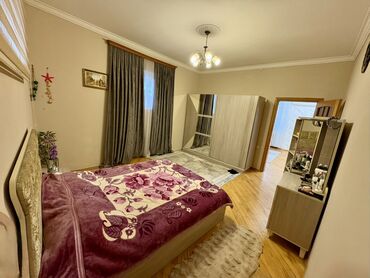 Mağazalar: Bileceride, Ploşad adlanan erazide Yahya Hüseynov küçesi 2 mertebeli — 27