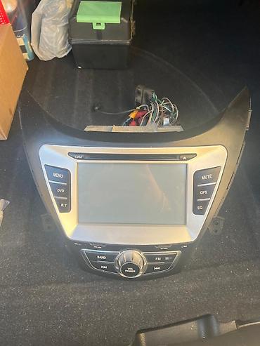 Avtoelektronika: Hyundai elantra 2012-2013 Avtomobil üçün multimedia/naviqasiya başlığı — 2