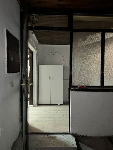 Dugoročni najam stanova: 2 sobe — 8