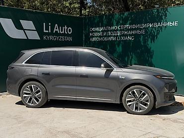 byd e6: Lixiang L6: 2025 г., 1.5 л, Автомат, Гибрид, Кроссовер — 2