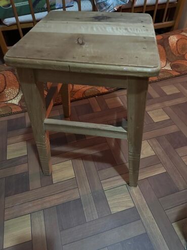 куплю новый диван: Письменный стол