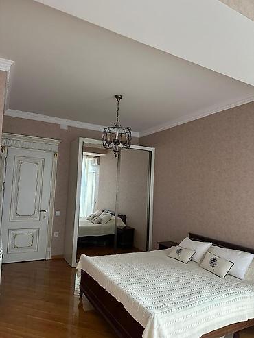 Дом и сад: İcarəyə verilir 3 otaqlı yeni tikili 149 m², Nizami m. Kateqoriya — 1