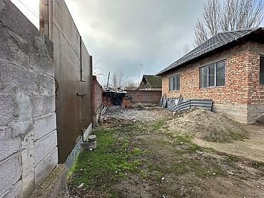 Продажа коттеджей и домов: Трёхкомнатная времянка и новый дом четыре комнатные плюс сарай 20/6 — 40