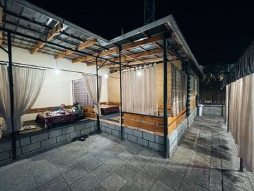 Продажа ресторанов, кафе: Срочно продается действующее 2х этажное кафе в Новопавловке( в 15 км — 15