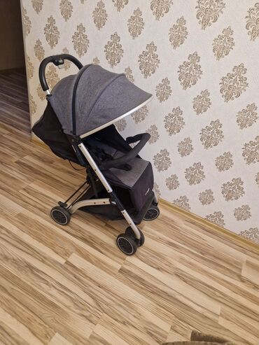 Gəzinti arabaları: Cam kalyaska 160 azn tecili satilir ideal veziyyetde temiz