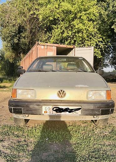 range over: Volkswagen Passat: 1988 г., 1.8 л, Механика, Бензин, Седан — 1