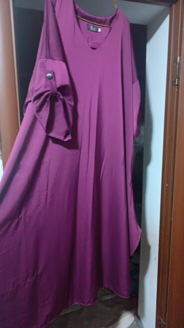 Вечерние платья: Девочки продаю новые 3 супер красивых, богатыхвечерние атласные at lalafo.kg — 3 Вечерние платья: Девочки продаю новые 3 супер красивых, богатыхвечерние атласные — 3