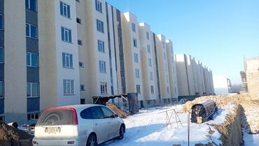 квартира рынок дордой: 1 комната, 40 м², Элитка, 3 этаж, ПСО (под самоотделку)