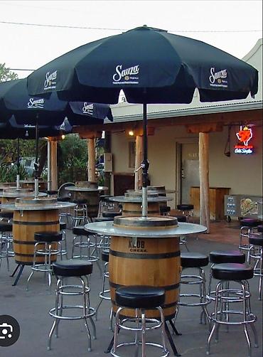 kafe ucun bar: Restoran, yay kafe və küçə ticarəti üçün Taxta dekorativ çellek masa — 2