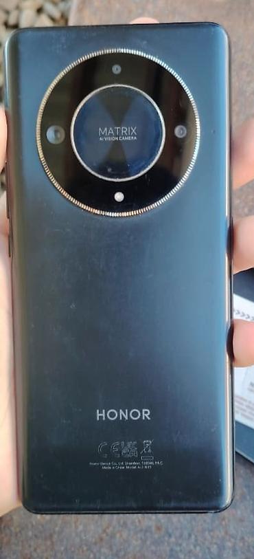 телефон fly q: Honor X9b, 256 ГБ, цвет - Черный, Две SIM карты — 1