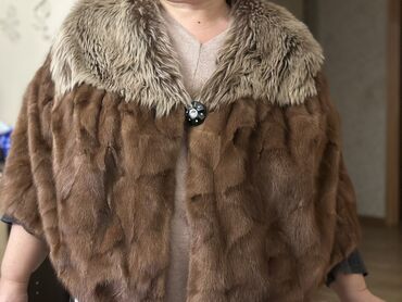 kurkler: Qadın üçün xəz pelerin/ponço. - Material: təbii xəz görünüşlü, tünd