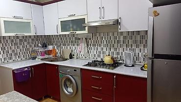 Mətbəx mebeli satılır. - Qiymət: 350 AZN - Ölçü: 3.50 m -