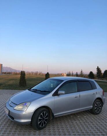 самая дорогая машина в кыргызстане: Honda Civic: 2002 г., 1.7 л, Автомат, Бензин, Хэтчбэк