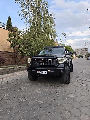 Toyota Тундра: 2018 г., 5.7 л, Автомат, Газ, Пикап