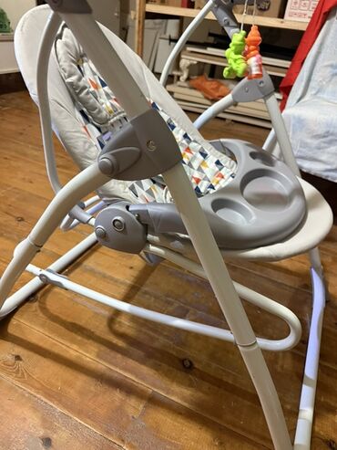 Beşiklər: Oğlan və qız üçün, İşlənmiş, Beşik, Yellənmə mexanizm ilə — 7