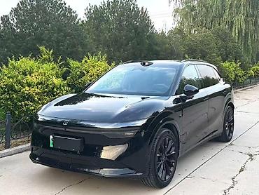 byd e6: Zeekr 7X: | 2025 г. Кроссовер — 1