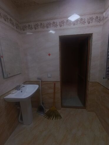 Uzunmüddətli kirayə mənzillər: Kirayə verilir. Xirdalanda Misir parkında Mcdonald'snan üzbəüz binada — 4