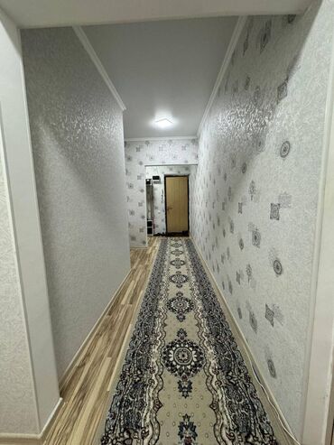 алматинка чуй: 3 комнаты, 82 м², 106 серия улучшенная, 3 этаж, Евроремонт