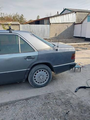 фара 35: Mercedes-Benz W124: 1993 г., 3 л, Механика, Дизель, Седан — 3