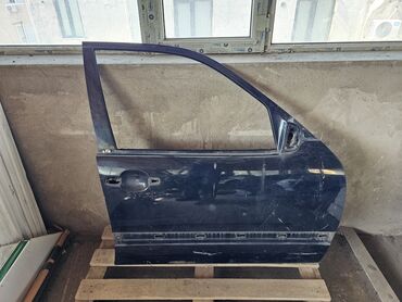 Клапаны, клапанные крышки: Дверь Передняя правая Mercedes-Benz, Б/у, Оригинал