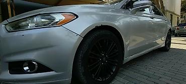 Ford: Ford Fusion (Mondeo) sedan — gümüşü rəng. Təcili satılır tək problem — 4